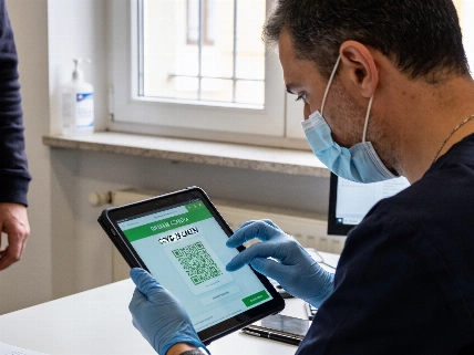 Garante privacy approva decreto su obbligo vaccinale e certificazioni verdi Covid-19 TiSOStengo.com