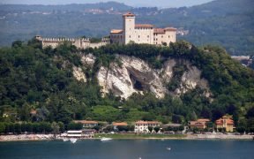 Lago Maggiore Castello Borromeo