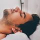 uomo che dorme, disturbi del sonno