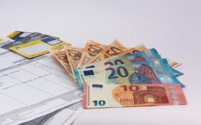 moneta soldi carte di credito
